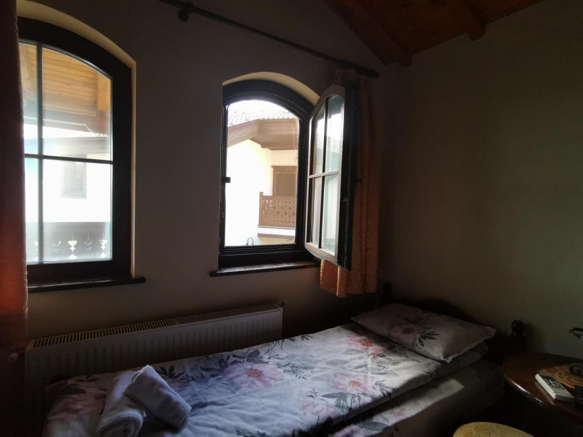 Възрожденски Комплекс Чардакъ Сопот Exterior foto