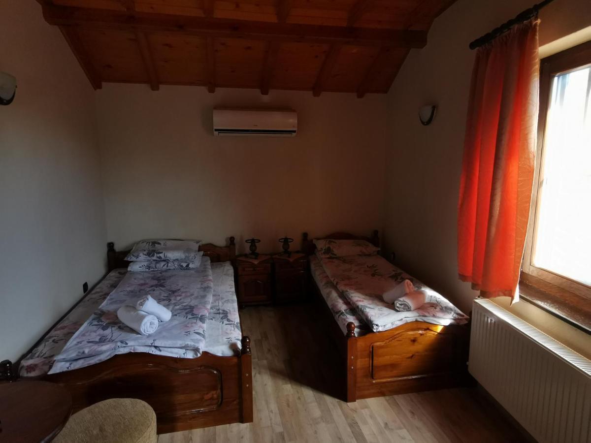 Възрожденски Комплекс Чардакъ Сопот Exterior foto